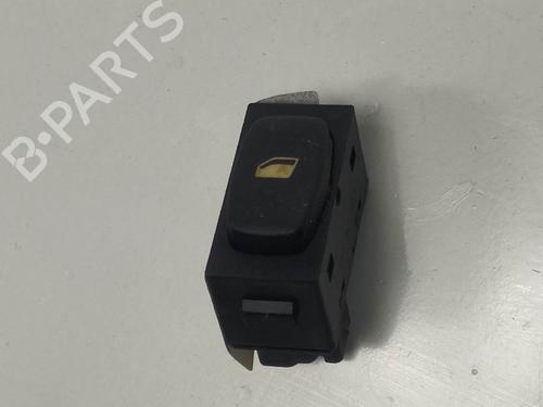 Used Right rear window switch Right rear window switch PEUGEOT 307 Break (3E) 2.0 HDI 110 (107 hp) 6853830 6853830