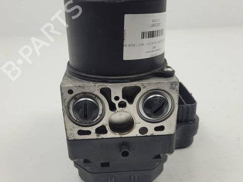 ABS pump LEXUS IS II (_E2_) 220d (ALE20) | BP35749269M43 - Image 2