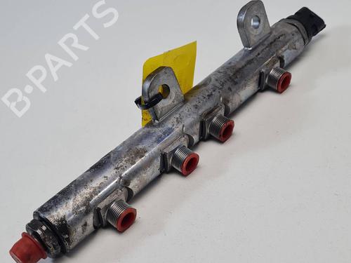 Used Injection rail Injection rail 38083518 38083518