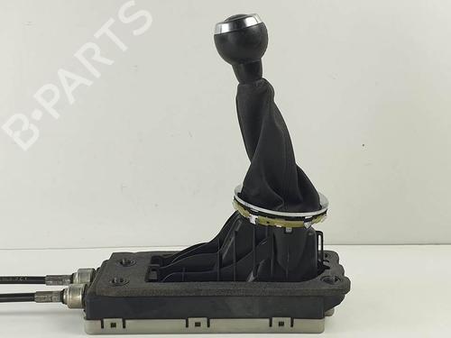 Used Gear lever Gear lever MINI MINI Roadster (R59) Cooper S (184 hp) 18240193 18240193