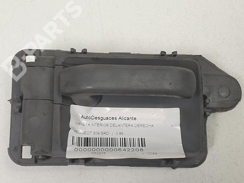 Used Front right interior door handle PEUGEOT 309 I (10C, 10A) 1.9 D (64 hp) 10175395