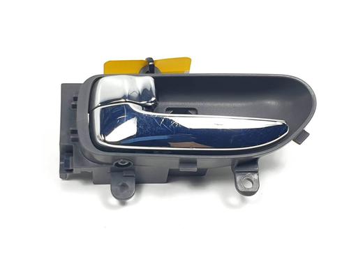 Used Front left interior door handle Front left interior door handle NISSAN X-TRAIL II (T31) 2.0 dCi (150 hp) 24989598 24989598