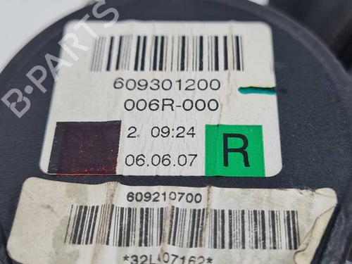 Front right seatbelt LAND ROVER RANGE ROVER SPORT I (L320) 3.6 D 4x4 | BP29444316I25 