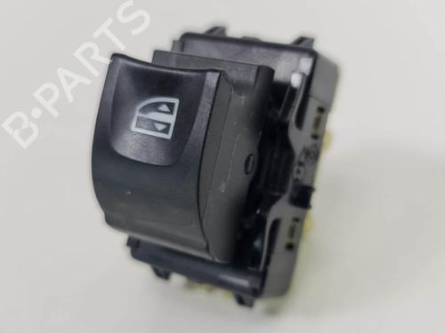 Used Right front window switch Right front window switch RENAULT CLIO IV (BH_) 1.5 dCi 90 (90 hp) 7157012 7157012
