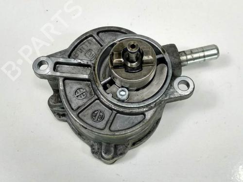 Used Vacuum pump Vacuum pump MERCEDES-BENZ C-CLASS T-Model (S203) C 220 CDI (203.206, 203.208) (143 hp) 8687025 8687025