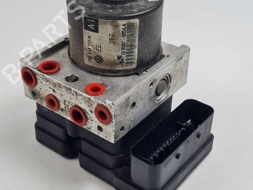 Used ABS pump ABS pump 38261590 38261590