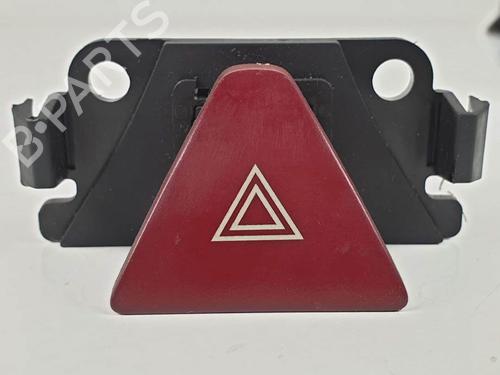 Used Warning switch Warning switch PEUGEOT 307 Break (3E) 1.6 HDi 110 (109 hp) 6842118 6842118