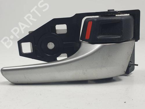 Used Rear right interior door handle Rear right interior door handle 37668931 37668931