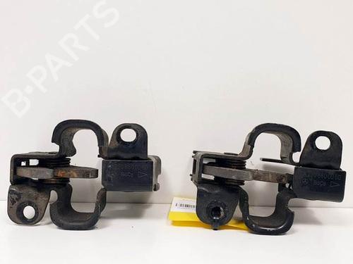 Used Hood lock MERCEDES-BENZ S-CLASS (W220) S 320 CDI (220.025, 220.125) (204 hp) 16773487