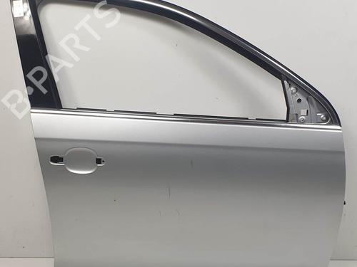right-front-door-vw-jetta-iii-1k2-2004-2005-2006-2007-2008-2009-2010-2011-2012-2013-25137935 main image