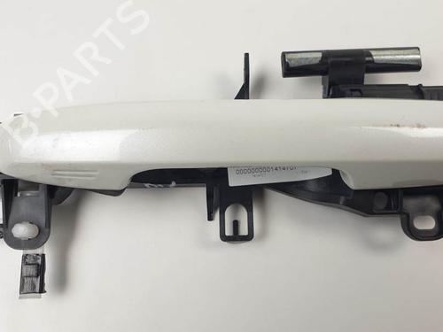 front-left-exterior-door-handle-toyota-rav-4-v-_a5_-_h5_-2018-25121387 main image