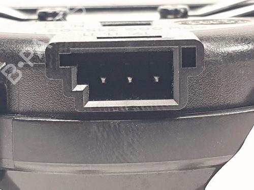  - Image 3