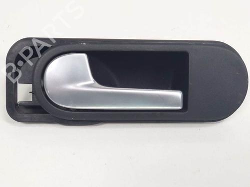 Used Rear left interior door handle Rear left interior door handle VW GOLF PLUS V (5M1, 521) 1.9 TDI (105 hp) 7830976 7830976