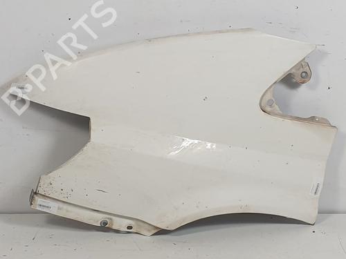 Used Left front fenders FORD TRANSIT Van (FA_ _) 2.0 DI (FAE_, FAF_, FAG_) (100 hp) 17620777