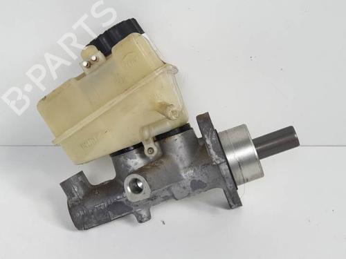 Brake master cylinder MERCEDES-BENZ CLK Convertible (A208) CLK 200 (208.435) | BP6892904M77 