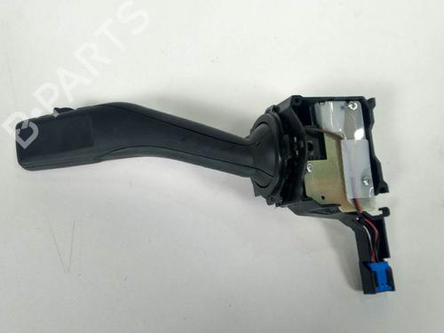 Used Steering column stalk Steering column stalk VW JETTA III (1K2) 1.9 TDI (105 hp) 7037873 7037873