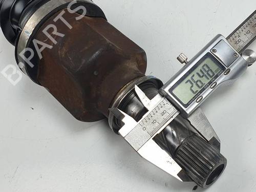 Antriebswelle links vorne RENAULT MEGANE II Saloon (LM0/1_) 1.6 16V (LM1R, LM0C) | BP29696725M38 