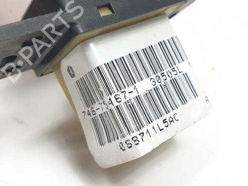 Right front window switch CHRYSLER VOYAGER IV (RG, RS) 2.5 CRD | BP28065832I26 