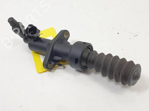 Clutch slave cylinder FORD FIESTA V (JH_, JD_) 1.4 TDCi | BP13954931M113 