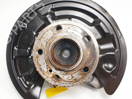 Used Right rear steering knuckle INFINITI Q30 2.2 D (170 hp) 18653628