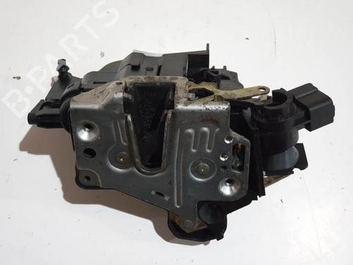Used Front right lock MERCEDES-BENZ CLK (C208) CLK 230 Kompressor (208.348) (197 hp) 6839969