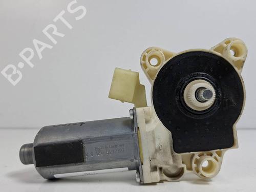 Used Left front window motor Left front window motor MERCEDES-BENZ CLK (C209) CLK 220 CDI (209.308) (150 hp) 40211097 40211097