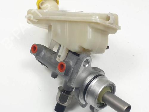 Used Brake master cylinder PEUGEOT 1007 (KM_) 1.4 (75 hp) 25146052