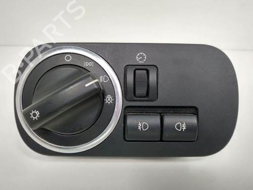 Used Headlight switch LAND ROVER RANGE ROVER SPORT I (L320) 3.0 D 4x4 (245 hp) 7768810