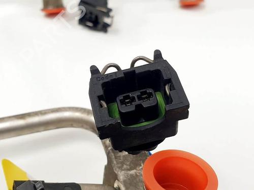 Injection rail BMW 7 (E65, E66, E67) 745 i, Li | BP25121240M98 - Image 2