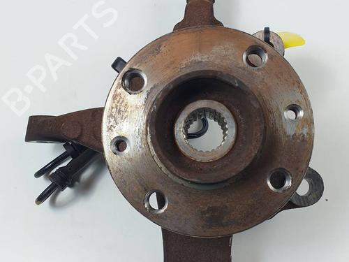 Used Right front steering knuckle Right front steering knuckle DACIA SANDERO II 1.0 SCe 75 (B8JC, B8JD, B8NC) (73 hp) 30279038 30279038