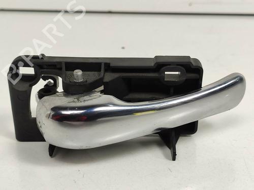 Used Front left interior door handle Front left interior door handle ALFA ROMEO 147 (937_) 1.9 JTDM 8V (937.AXD1A, 937.AXU1A, 937.BXU1A) (120 hp) 8959814 8959814