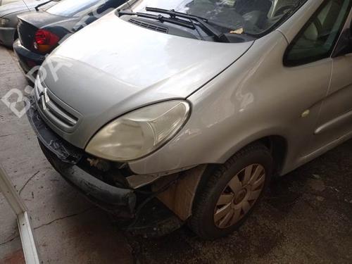 Right front fog light CITROËN XSARA PICASSO (N68) 1.6 HDi | BP9249708C31 