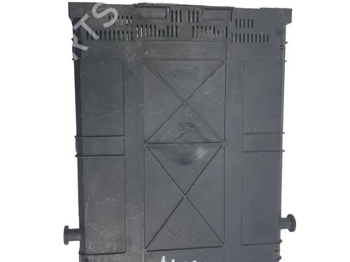 Fuse box CITROËN C3 II (SC_) 1.4 VTi 95 | BP38433435E1 - Image 2