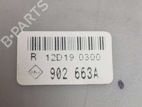 Fuse box RENAULT CLIO III (BR0/1, CR0/1) 1.5 dCi (BR17, CR17) | BP37257982E1 - Image 4