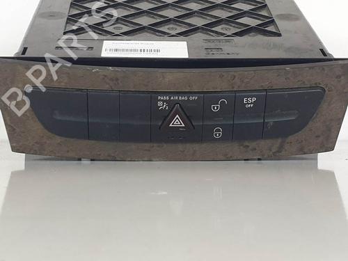 Used Warning switch Warning switch MERCEDES-BENZ E-CLASS T-Model (S211) E 320 T CDI (211.222) (224 hp) 12381513 12381513