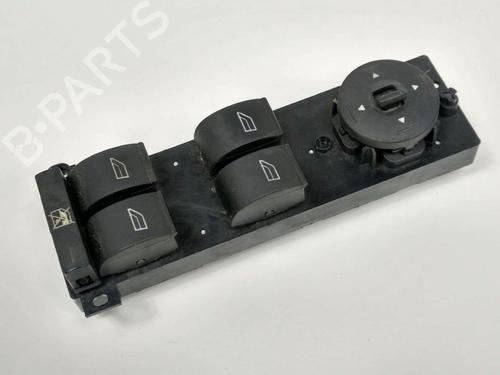 Used Left front window switch Left front window switch FORD FOCUS C-MAX (DM2) 1.6 TDCi (109 hp) 8292656 8292656