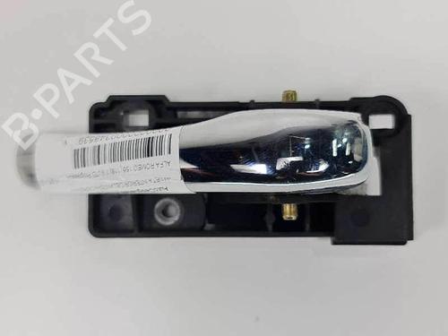 Used Front right interior door handle Front right interior door handle ALFA ROMEO 156 (932_) 1.9 JTD (932B2) (105 hp) 7547991 7547991