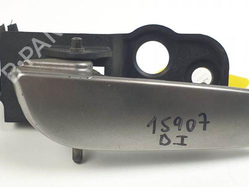 Used Front left interior door handle Front left interior door handle FIAT FIORINO MPV (225_) 1.3 JTD Multijet (225BXB1A, 225BXB11) (75 hp) 25140395 25140395