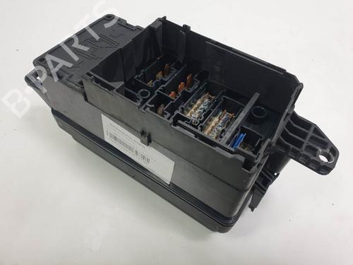 Used Fuse box Fuse box MINI MINI Convertible (R52) Cooper S (170 hp) 10098094 10098094