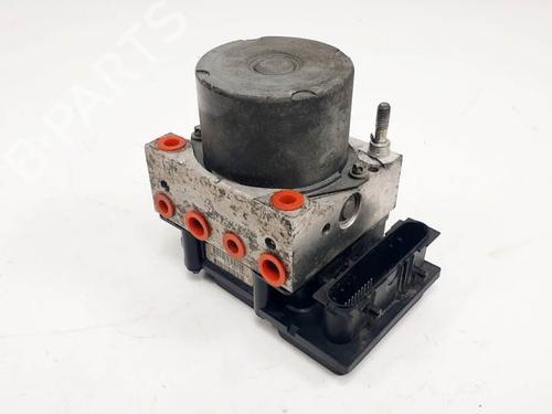 Used ABS pump RENAULT CLIO II (BB_, CB_) 1.4 16V (B/CB0P, BB13) (98 hp) 16466729