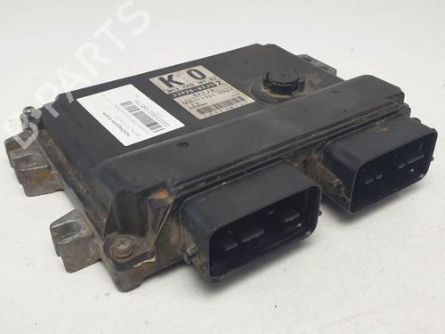 Used Engine control unit (ECU) SUZUKI SWIFT III (MZ, EZ) 1.3 DDiS (RS413D) (75 hp) 20511110