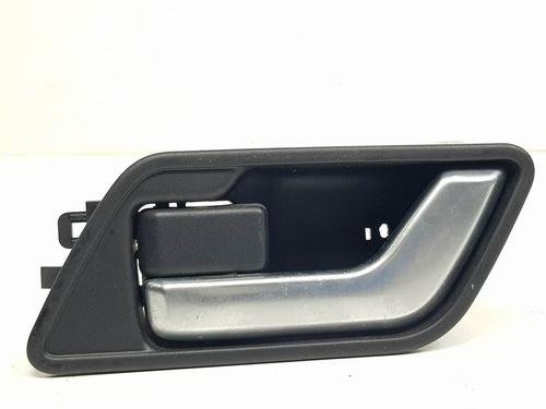 Used Rear left interior door handle Rear left interior door handle LAND ROVER RANGE ROVER SPORT I (L320) 2.7 D 4x4 (190 hp) 13462936 13462936
