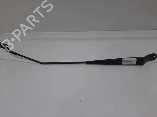 Used Front windshield wiper arm Front windshield wiper arm PEUGEOT 208 I (CA_, CC_) 1.6 HDi (92 hp) 6842131 6842131