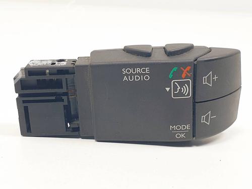 Used Switch DACIA DUSTER (HS_) 1.5 dCi (109 hp) 30633346