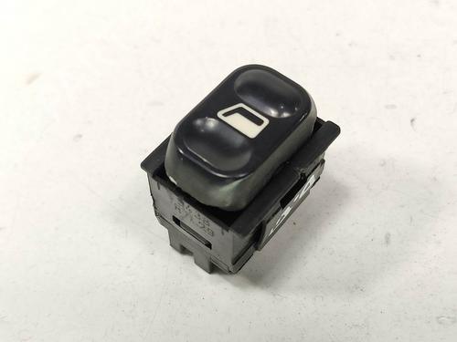 Used Right front window switch Right front window switch FIAT SCUDO Van (220_) 1.9 TD (90 hp) 8397758 8397758