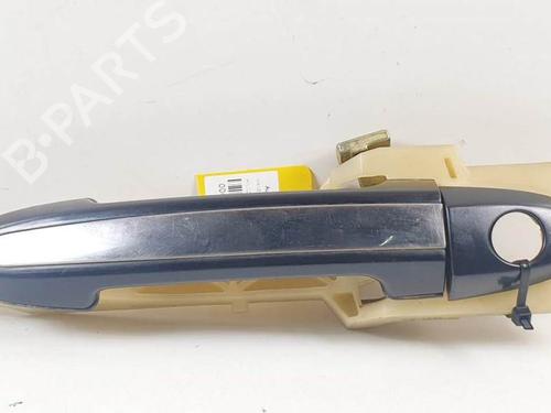 front-left-exterior-door-handle-hyundai-santa-fe-ii-cm-2005-2006-2007-2008-2009-2010-2011-2012-2013-2014-2015-24989158 main image