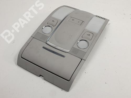 interior-roof-light-audi-a6-c6-4f2-20-tdi-4f0947135bq-18550346-16781020-2004-2005-2006-2007-2008-2009-2010-2011-9126394 main image