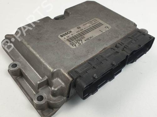 Used Engine control unit (ECU) Engine control unit (ECU) ALFA ROMEO 147 (937_) 1.9 JTD (937.AXD1A, 937.BXD1A, 937.AXV1A, 937.BXB1A,... (115 hp) 22896304 22896304
