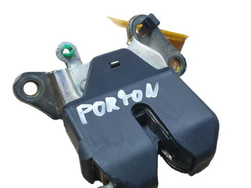 Used Tailgate lock Tailgate lock TOYOTA COROLLA (_E11_) 1.6 16V (ZZE112_, ZZE112R) (110 hp) 40176417 40176417