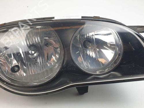 Used Right headlight Right headlight TOYOTA COROLLA (_E11_) 1.4 16V (ZZE111_, ZZE111R) (97 hp) 24933732 24933732